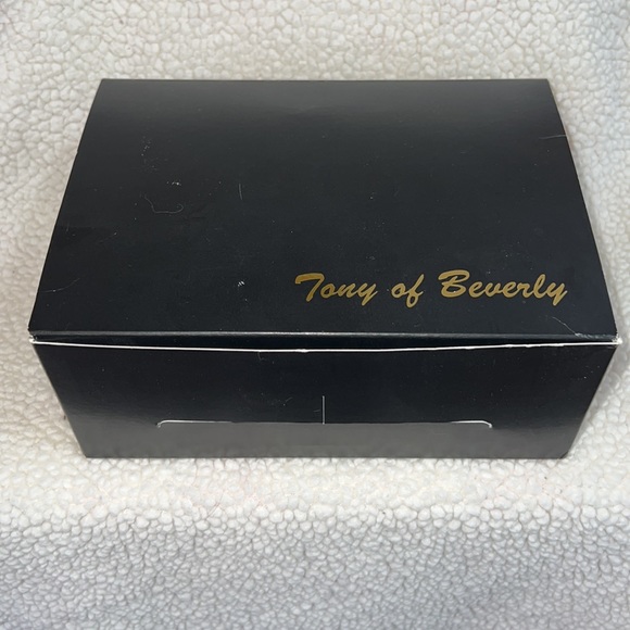 Ponytail Extensions- Clip in Curls - Curly Blonde Hairpiece - NWT Isle of Wig - Picture 7 of 12